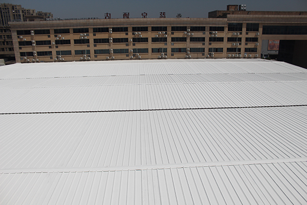 彩钢瓦翻新除锈怎么专业的处理。