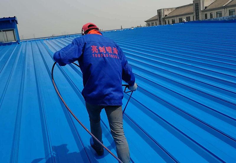 工厂彩钢瓦翻新施工常规的施工方案